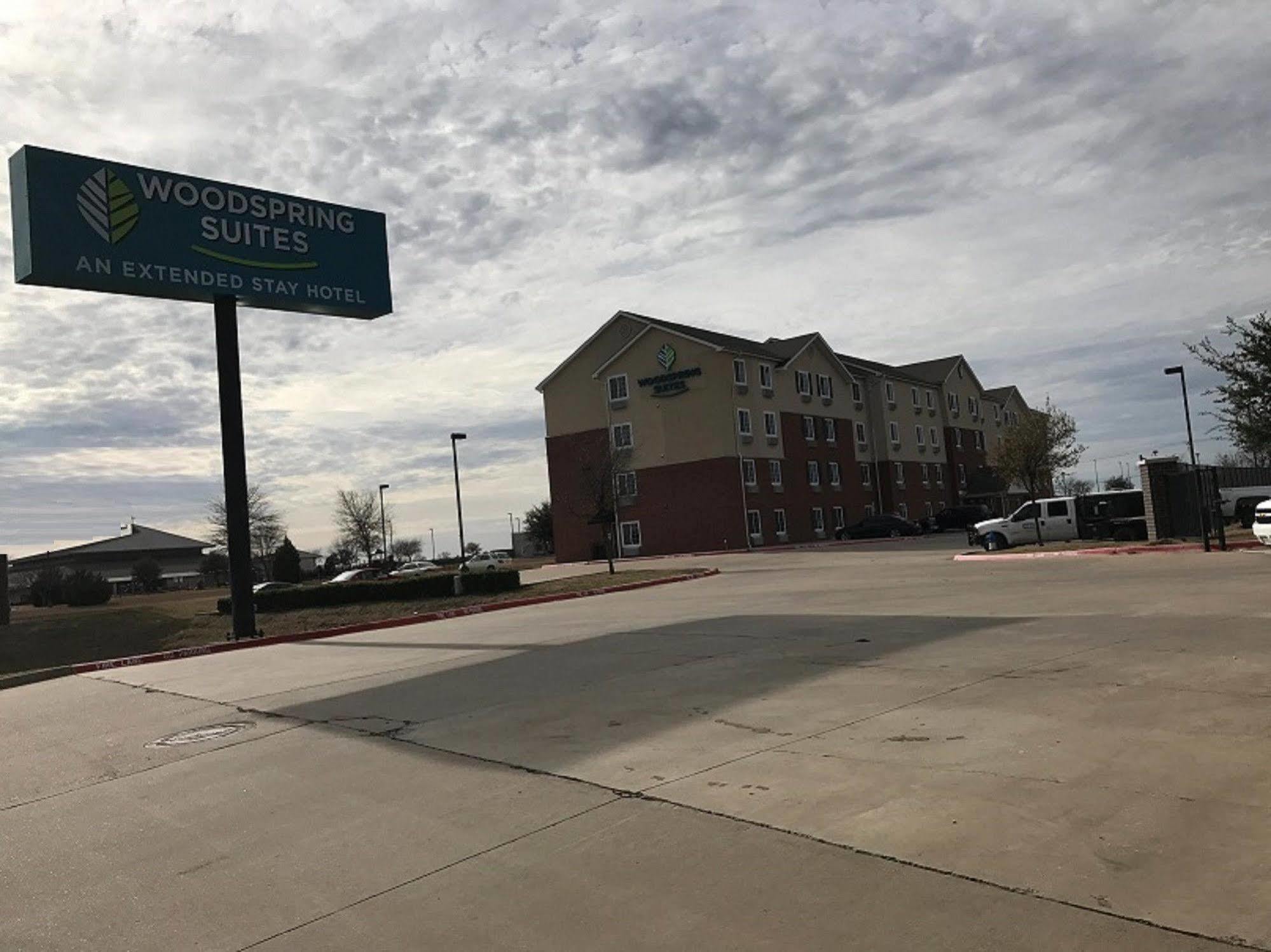 Woodspring Suites Mckinney Εξωτερικό φωτογραφία